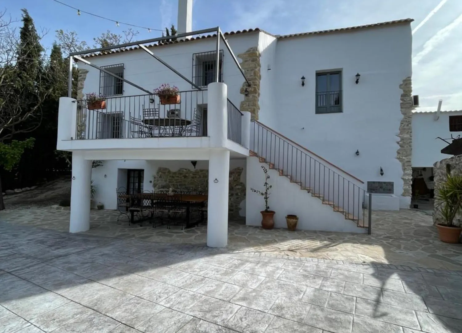 Cortijo Las Angosturas Montefrio 0*,